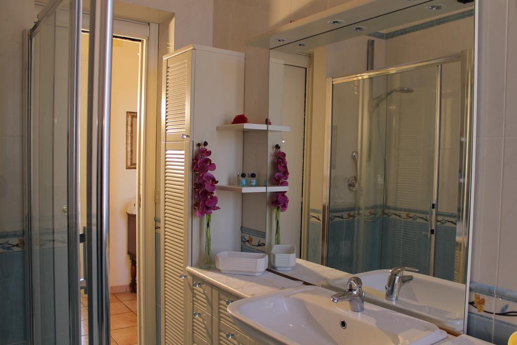 ローマ Domus Al Palatinoヴィラ 部屋 写真